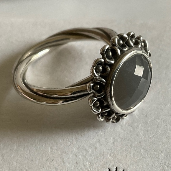 Pandora Silver and Black Ring - Picture 5 of 8